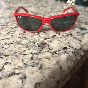 Ray-Ban Sunglasses( Toddler)